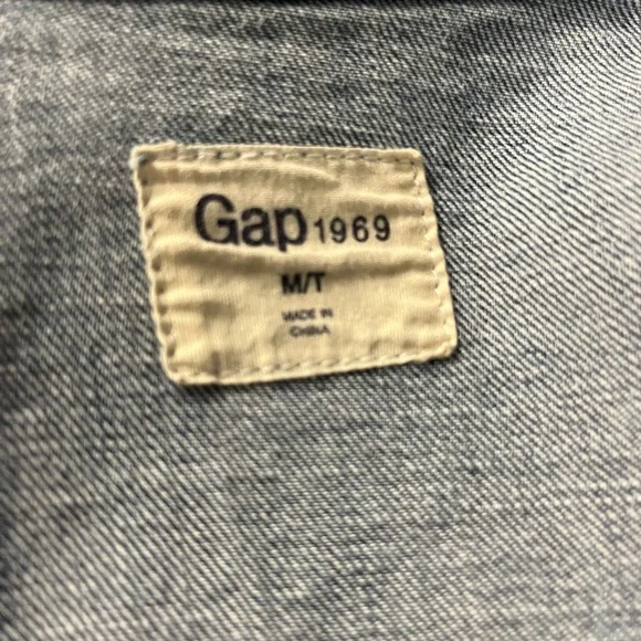 GAP Icon Denim Jacket with Washwell Size M